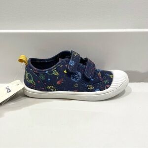 🔵3/$25 NEW George Space Terry Velcro Strap Sneakers (size 10)